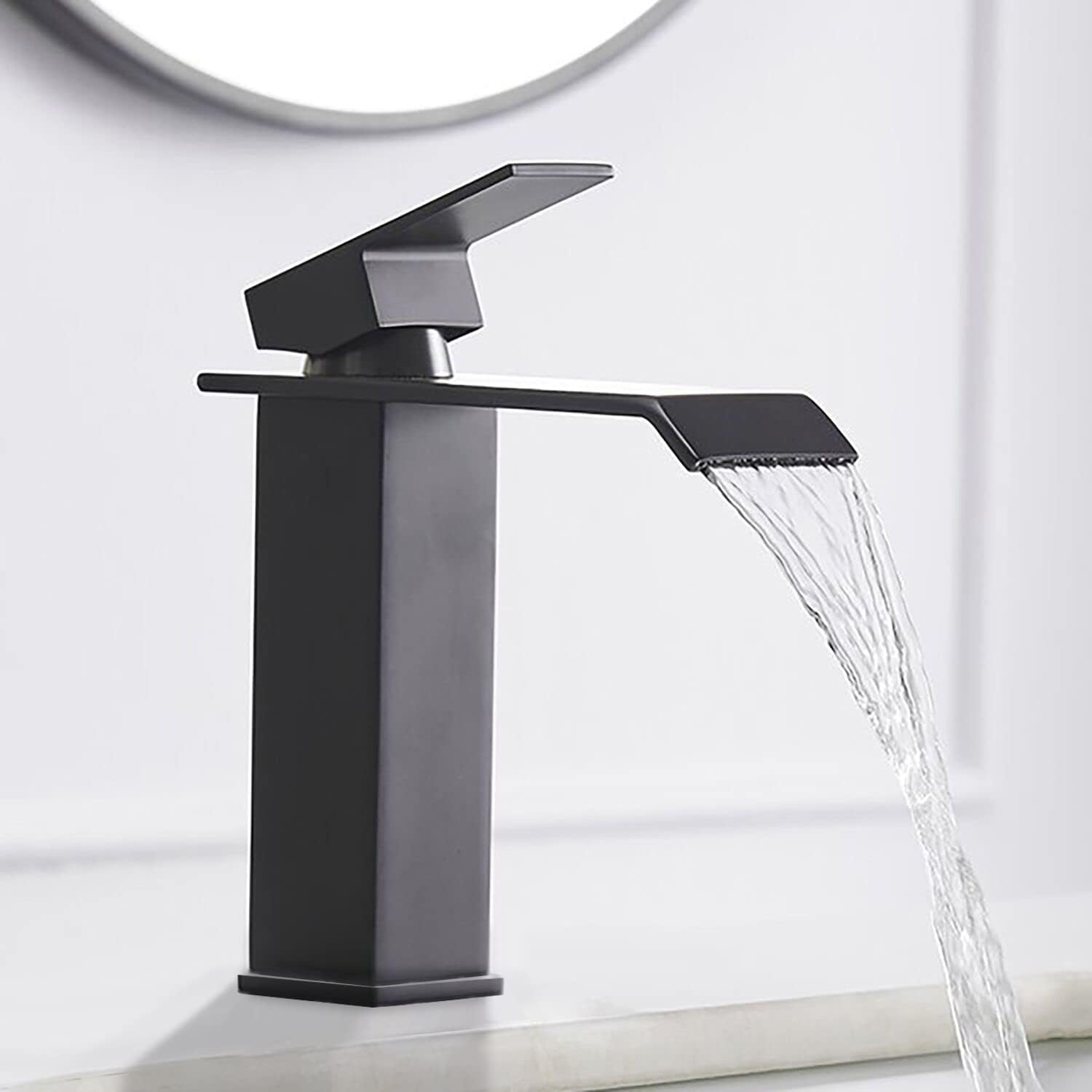 Robinet Cascade Salle de Bain Rectangulaire