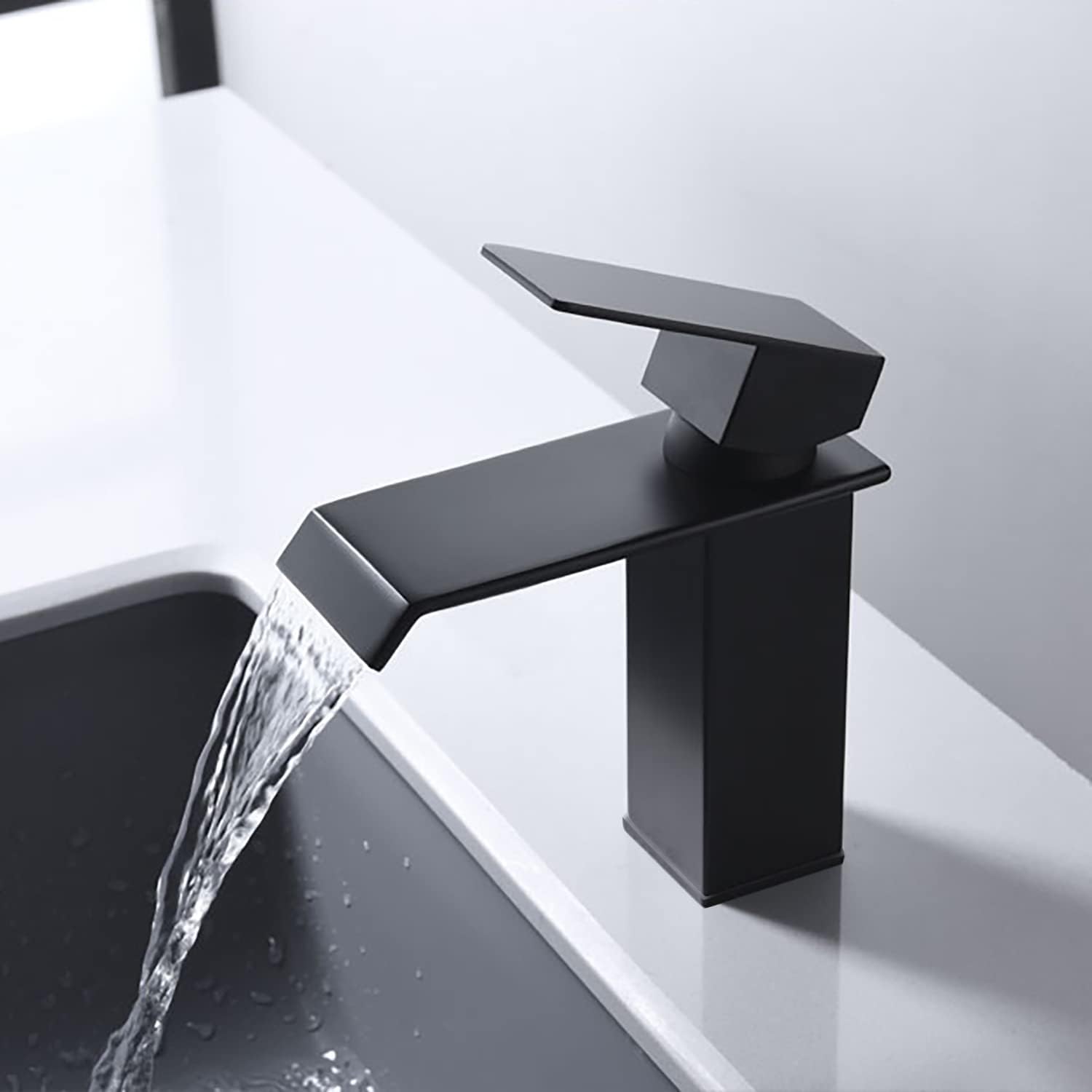 Robinet Cascade Salle de Bain Rectangulaire