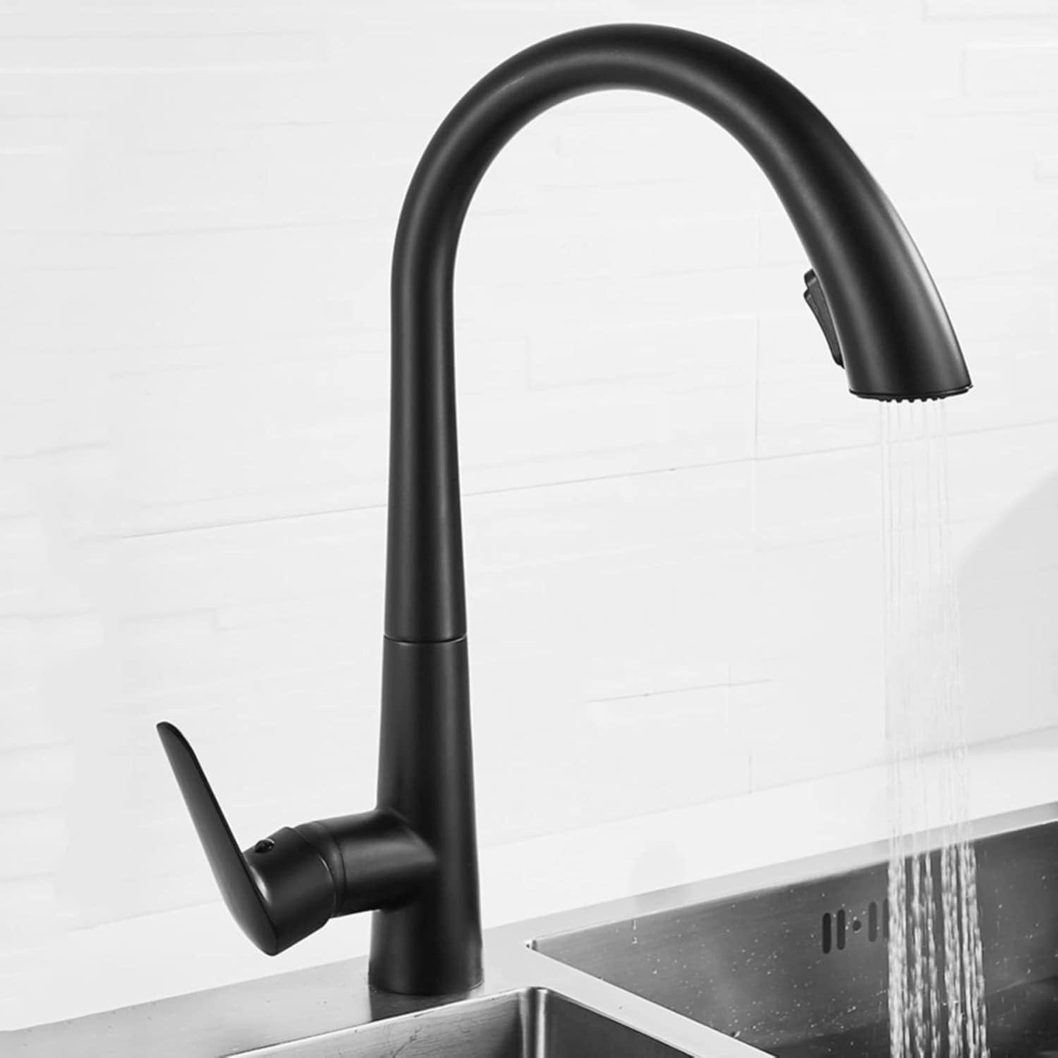 Robinets de cuisine avec pulvérisateur rétractable