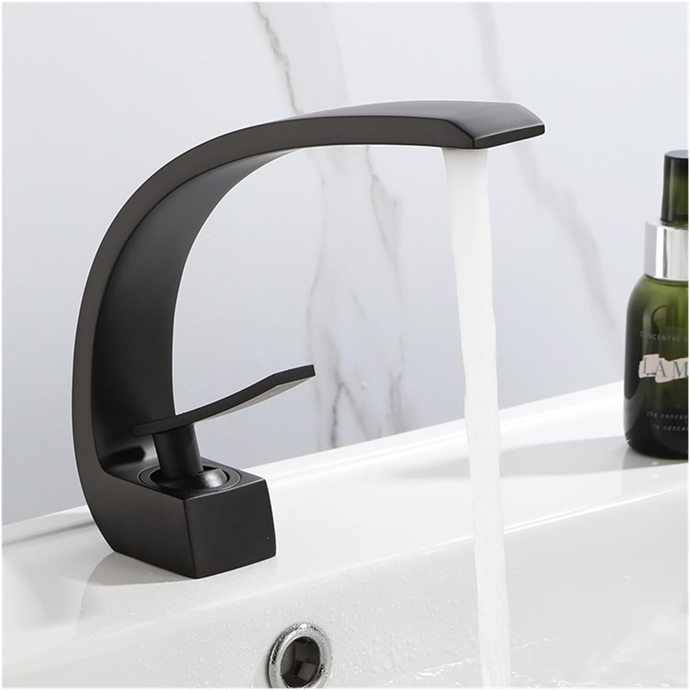 Robinet de lavabo curve