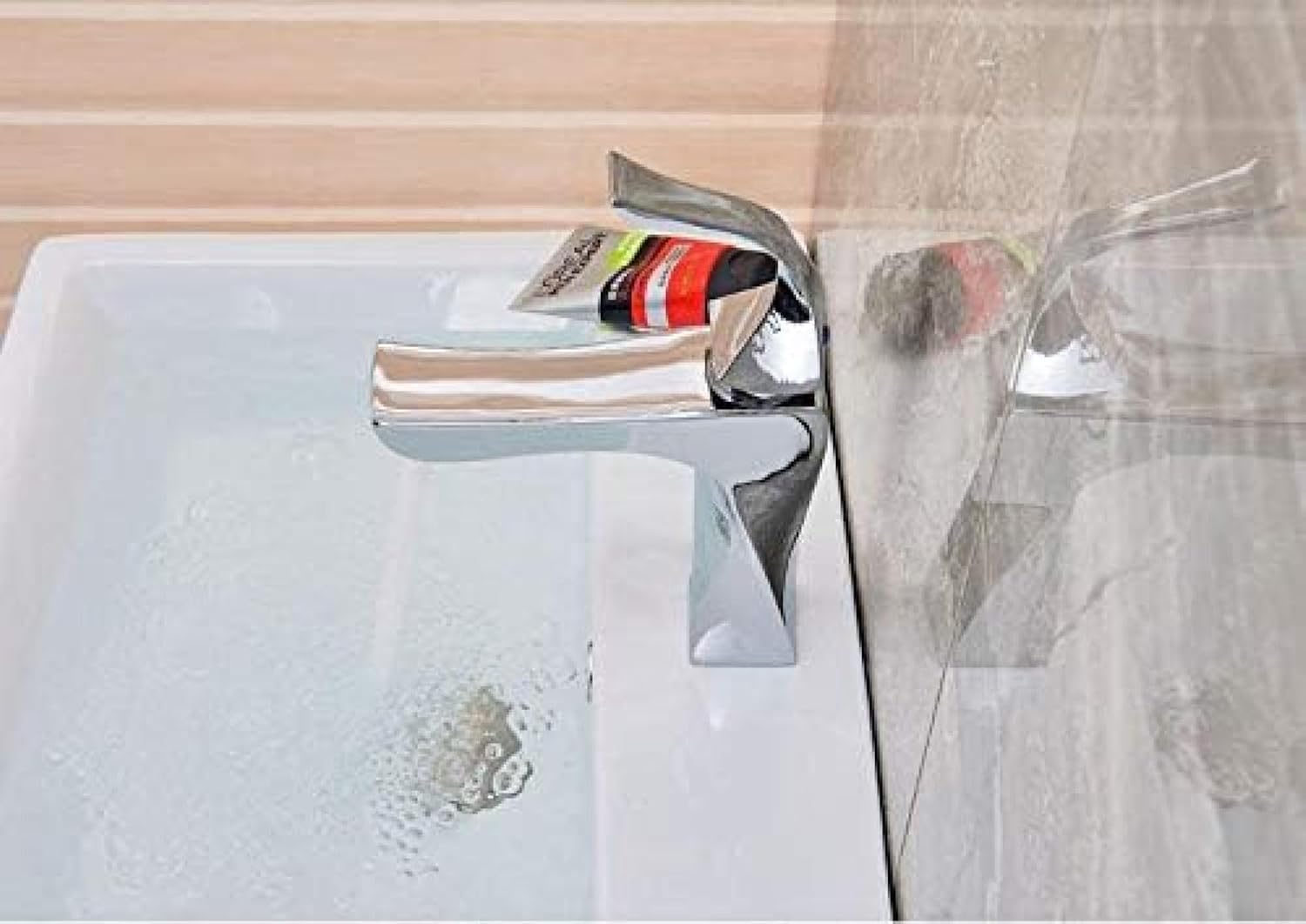 Robinet de lavabo de salle de bains