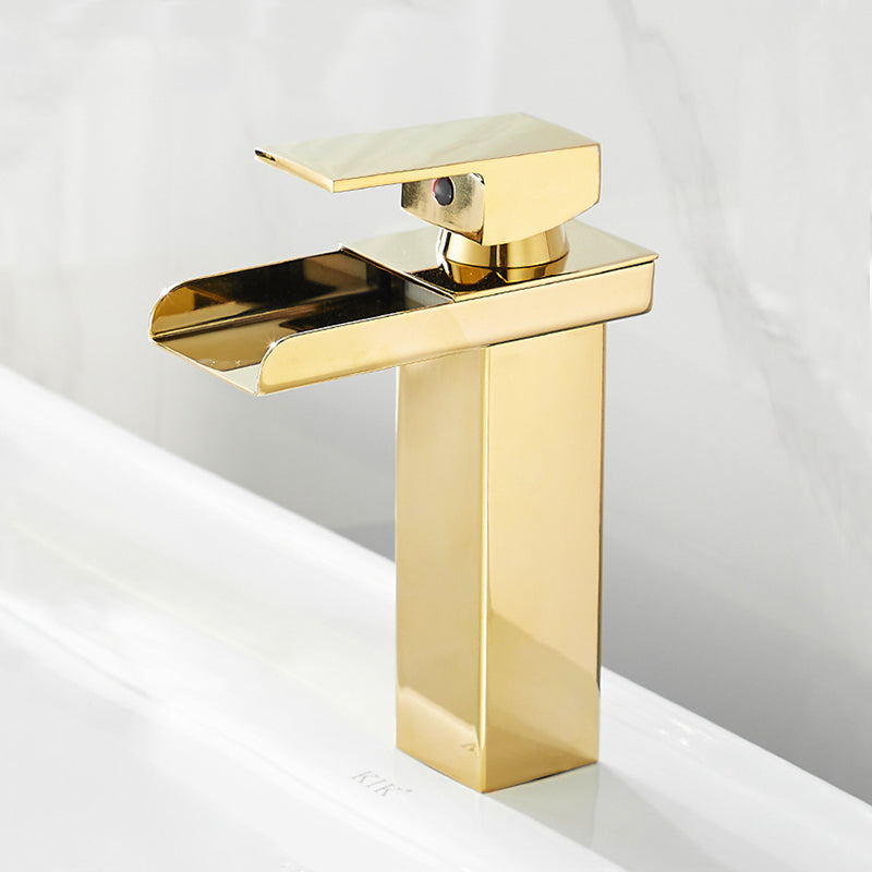 Robinet de lavabo carré NOVA